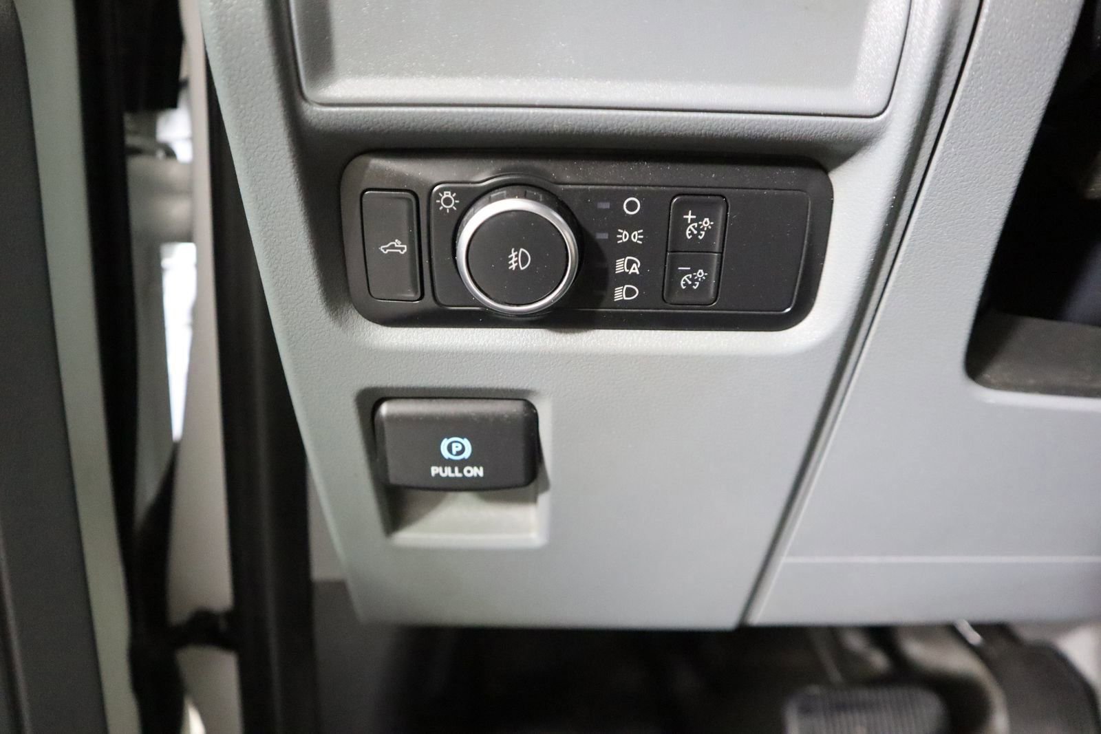 Used 2022 Ford F150 XL w/ Equipment Group 101A High image 34