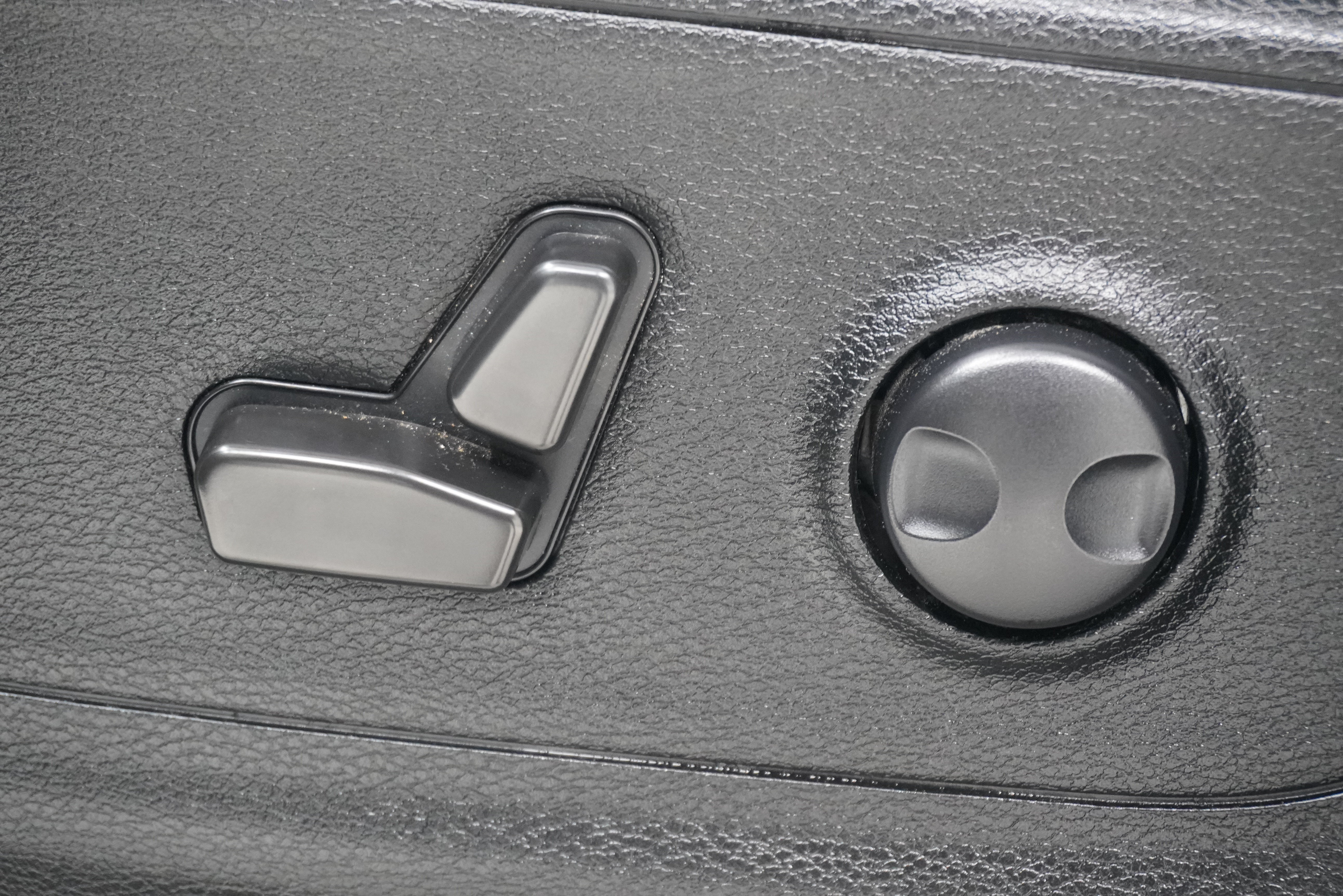 Used 2023 RAM 1500 Big Horn AWD/4WD image 15