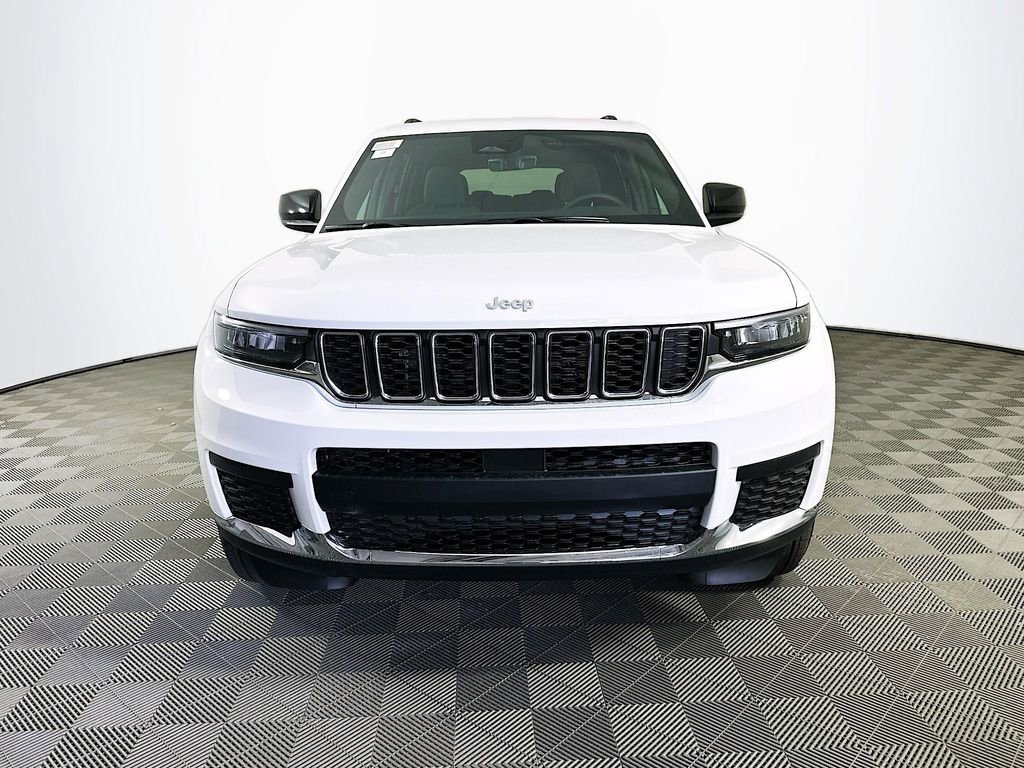 New 2026 Jeep Grand Cherokee L Laredo AWD/4WD image 3