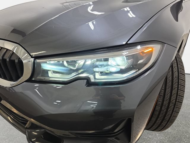 Used 2022 BMW 330i xDrive Sedan w/ Premium Package AWD/4WD image 29
