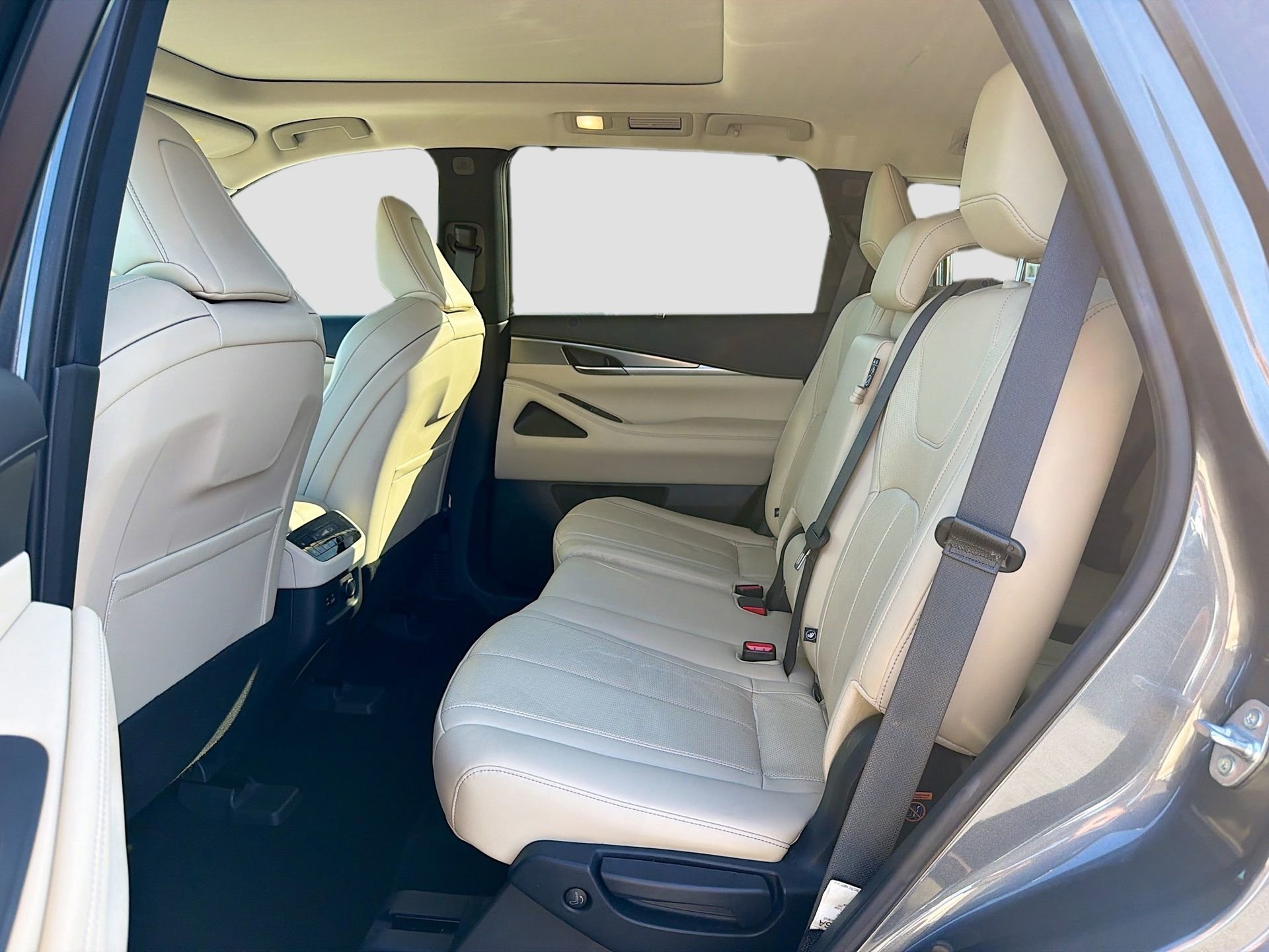 Used 2022 INFINITI QX60 Luxe w/ Cargo Package image 23