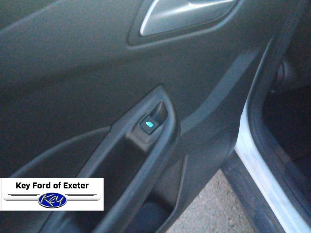 Used 2017 Ford Focus SEL image 12