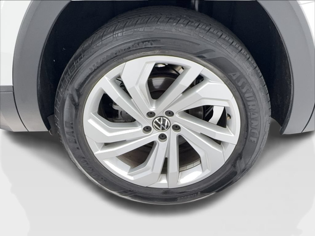 Used 2021 Volkswagen Atlas SE w/ Towing Package FWD image 12