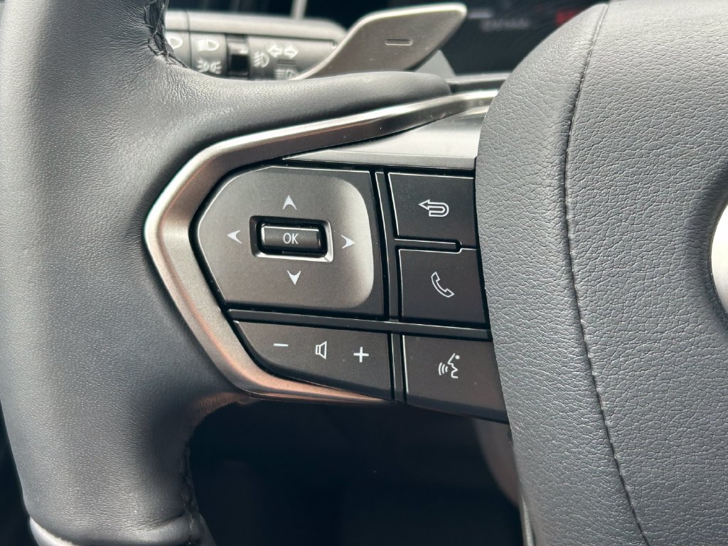 Used 2025 Lexus RX 350 Premium w/ Convenience Package FWD image 38