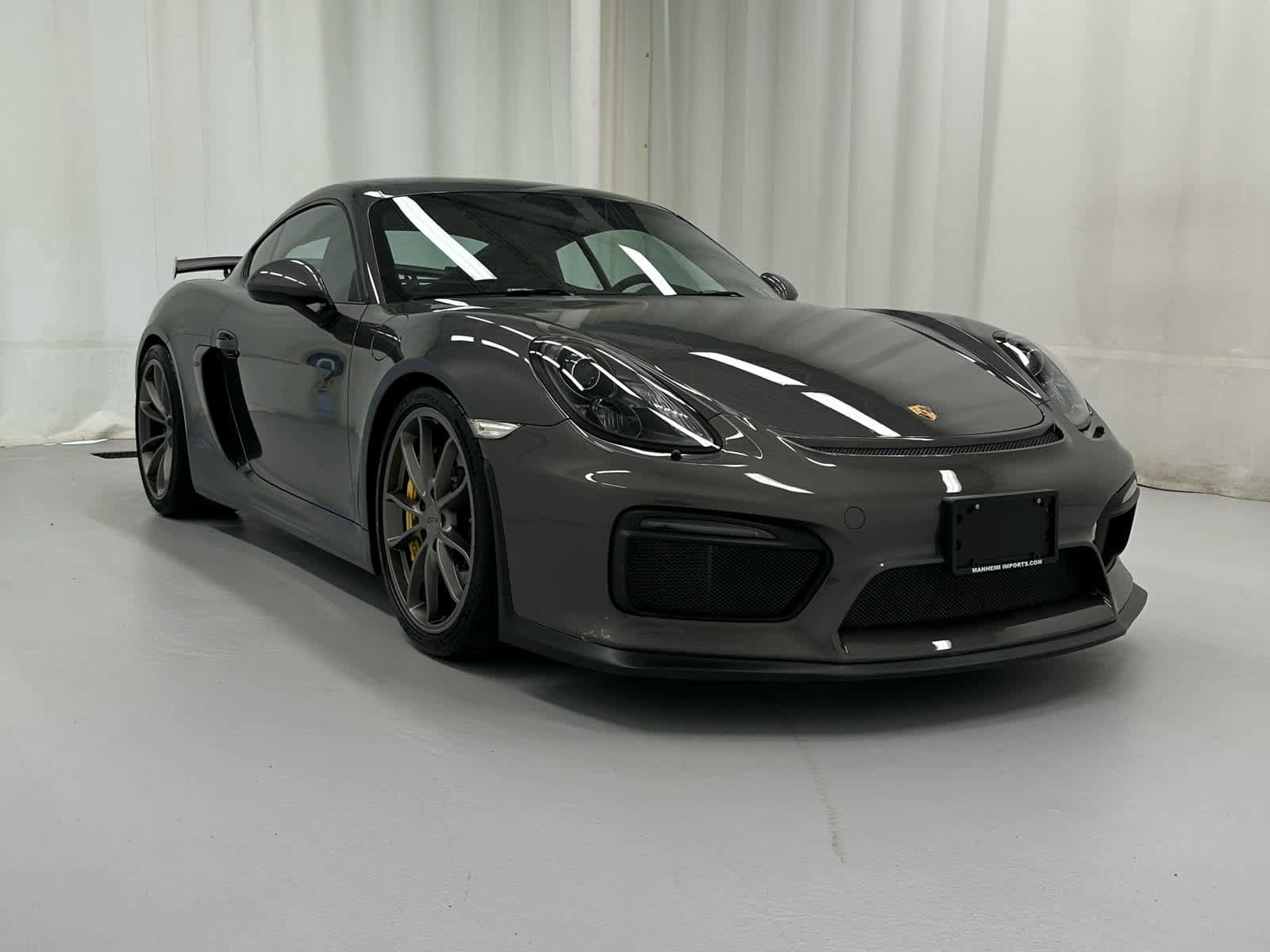 Used 2016 Porsche Cayman GT4 RWD image 1