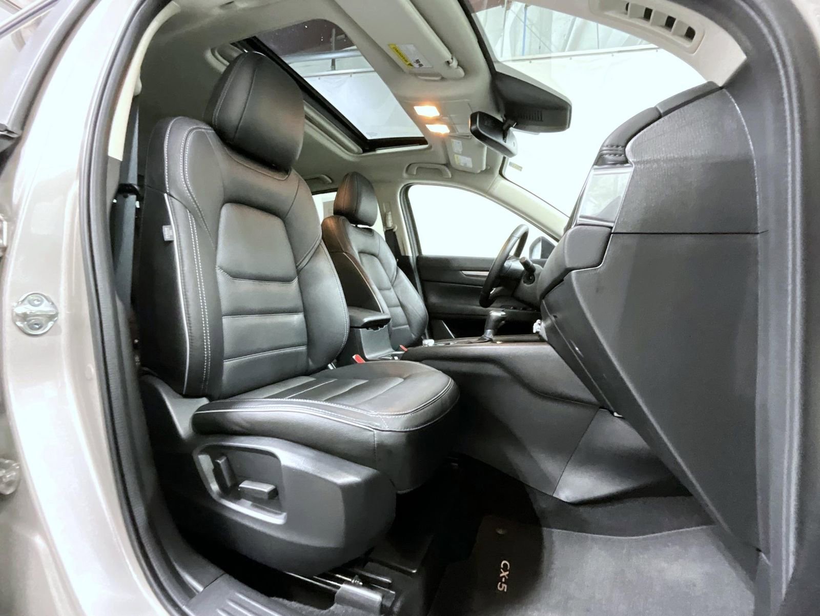 Certified 2025 MAZDA CX-5 AWD 2.5 S w/ Preferred Package image 16
