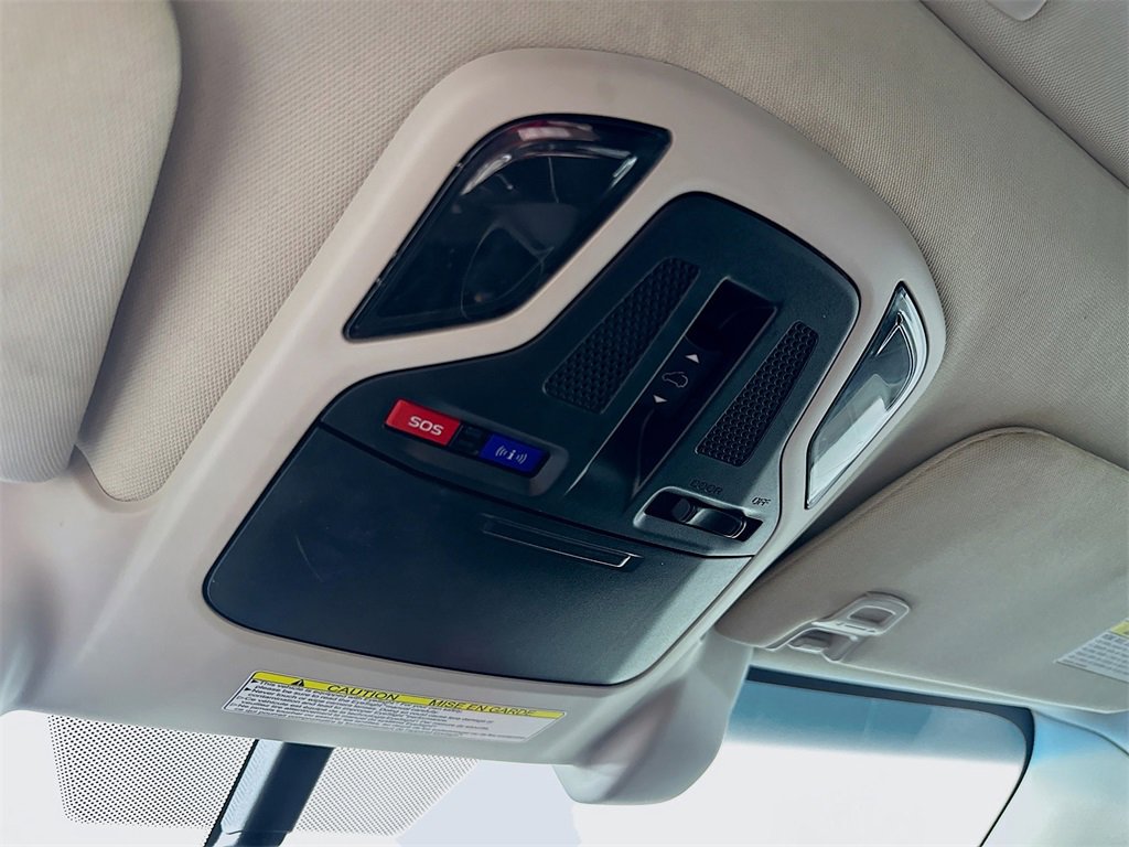 Used 2021 Subaru Outback Onyx Edition XT w/ Popular Package #2 image 23