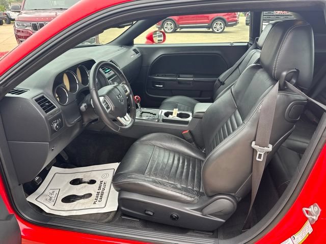 Used 2014 Dodge Challenger SXT Plus RWD image 14