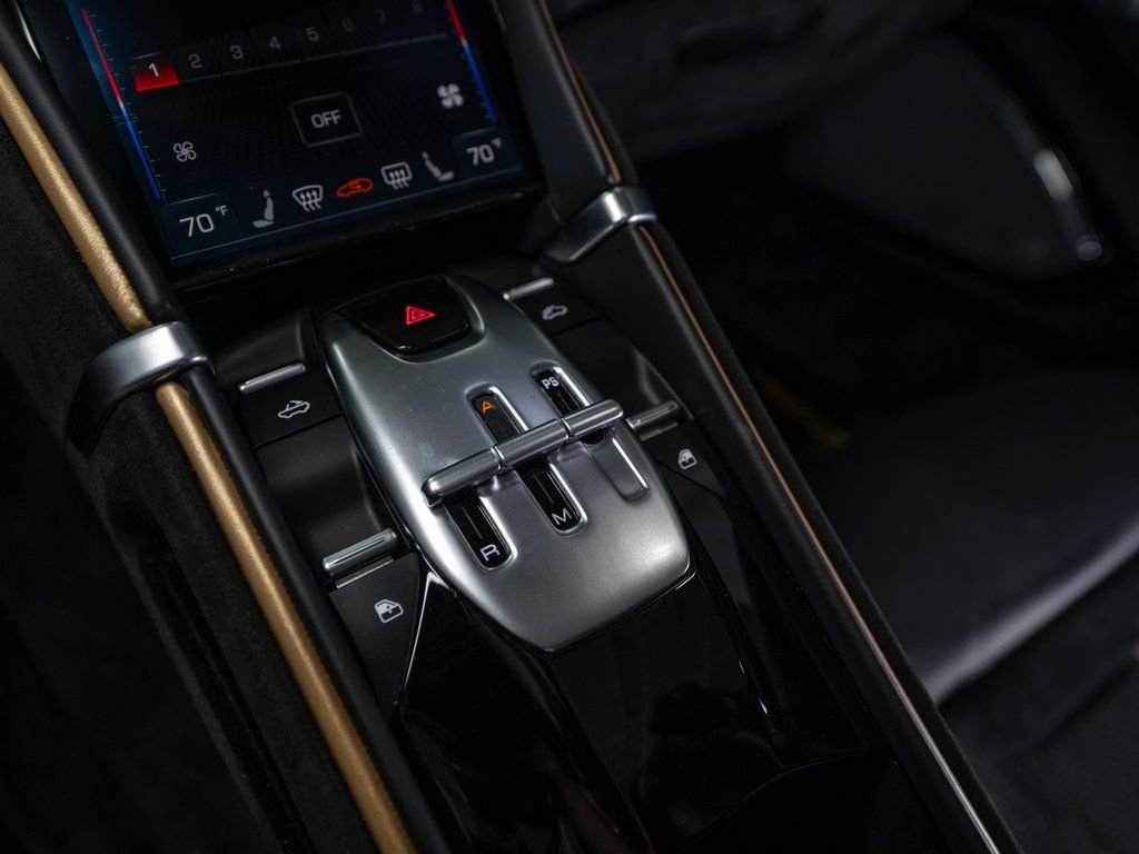 Certified 2024 Ferrari Roma Spider RWD image 21