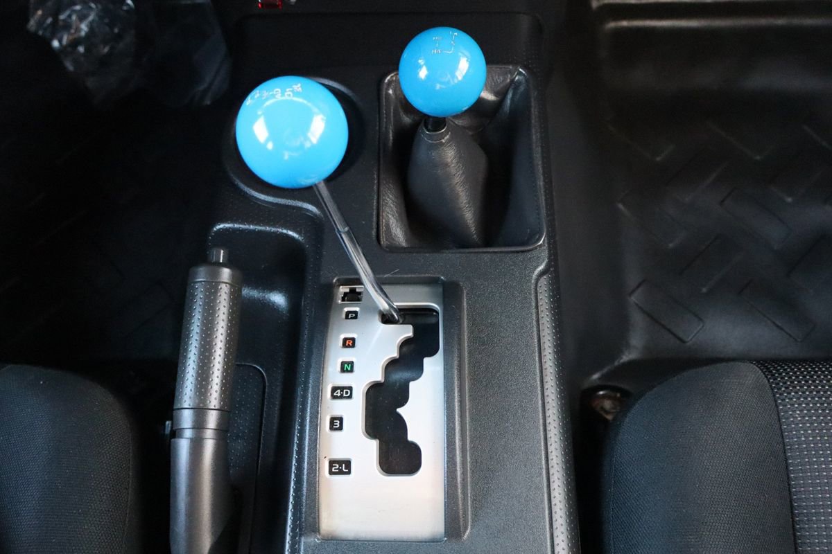 Used 2007 Toyota FJ Cruiser 4WD image 33