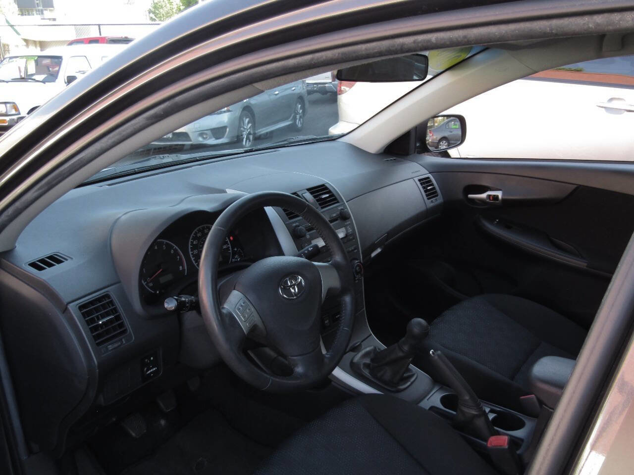 Used 2009 Toyota Corolla S FWD image 14