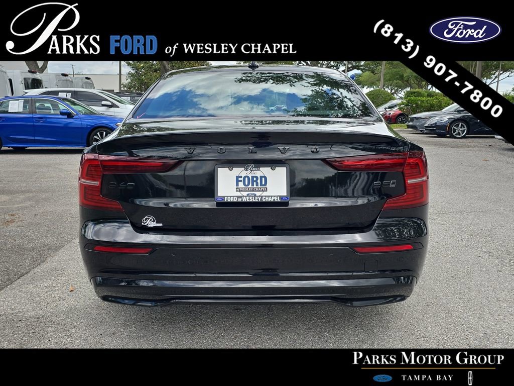 Used 2024 Volvo S60 B5 Plus AWD/4WD image 5