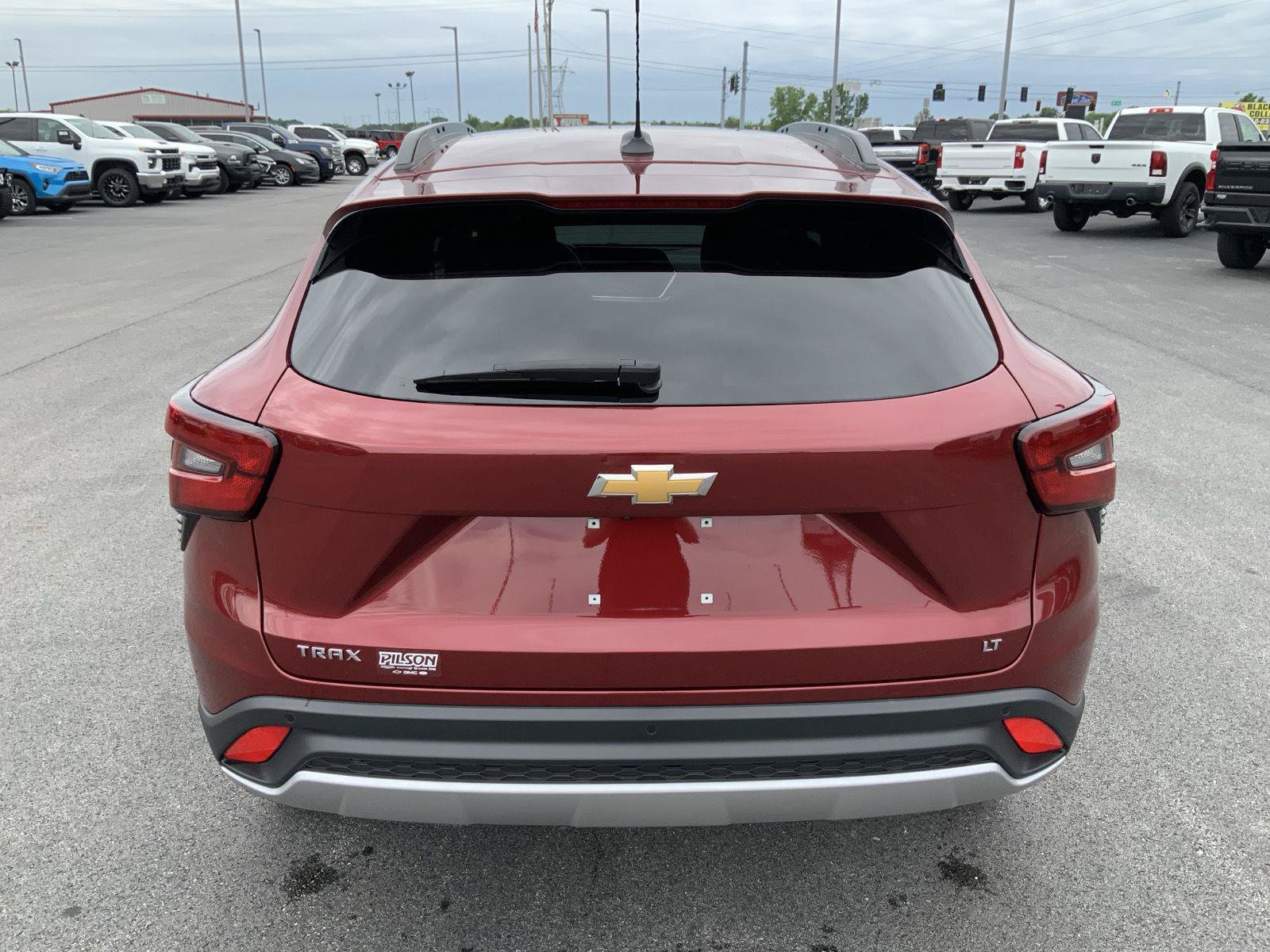 Used 2024 Chevrolet Trax LT w/ Driver Confidence Package FWD image 9