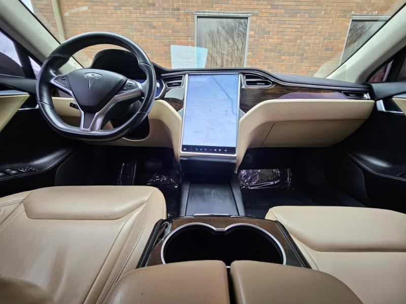 Used 2016 Tesla Model S 90D image 35