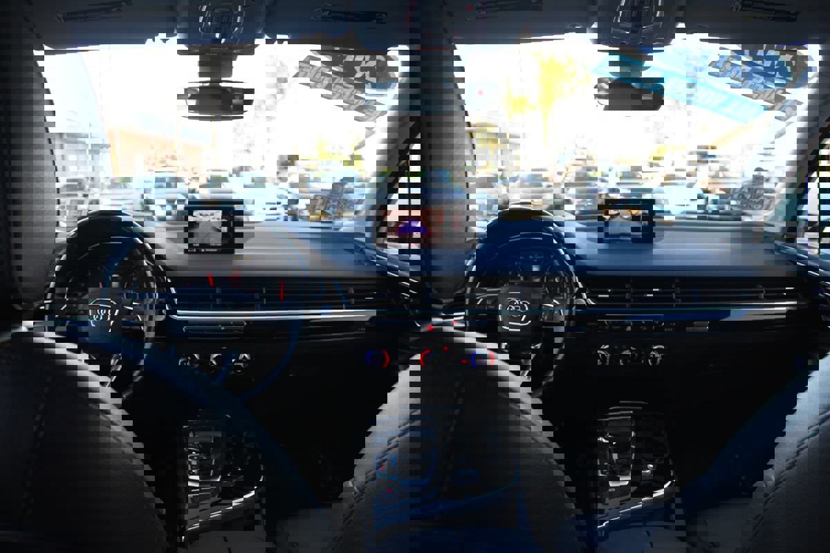 Used 2017 Audi Q7 3.0T Premium Plus image 30