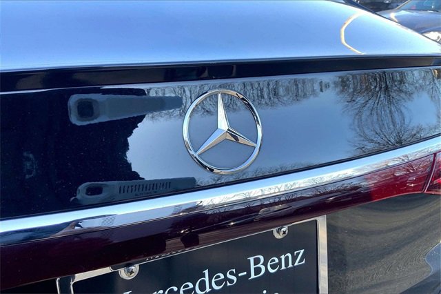 Used 2025 Mercedes-Benz E 350 4MATIC Sedan image 28