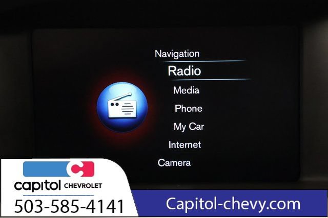 Used 2017 Volvo V60 T5 Premier w/ Convenience Package FWD image 19