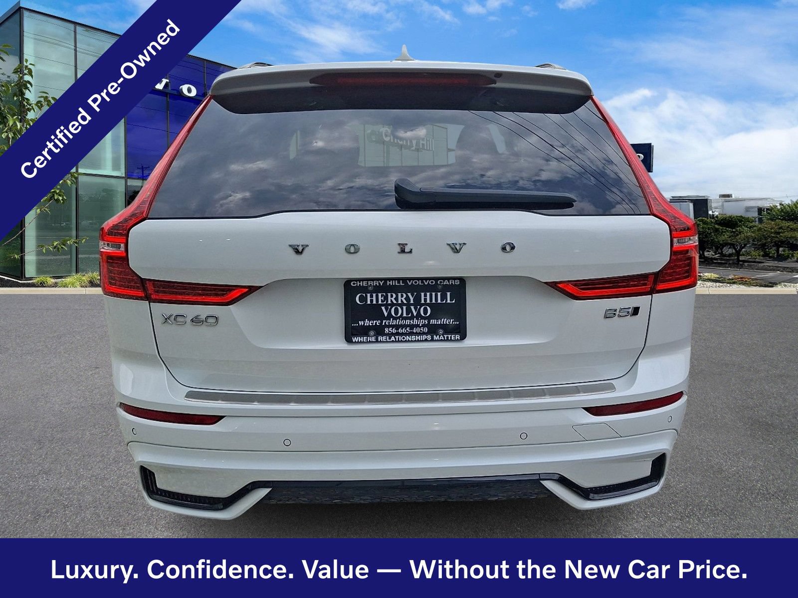 Certified 2024 Volvo XC60 B5 Ultimate AWD/4WD image 6