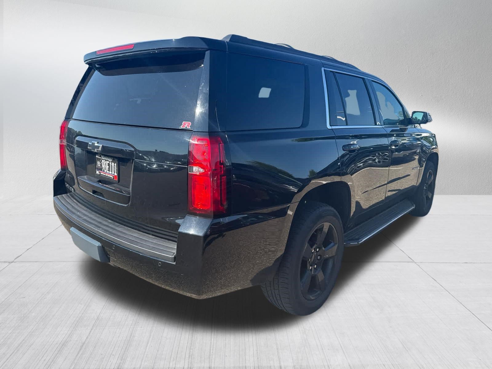 Used 2017 Chevrolet Tahoe LT AWD/4WD image 4