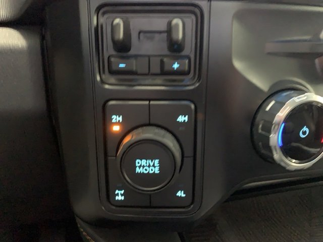 Used 2024 Ford F350 Platinum w/ FX4 Off-Road Package image 14