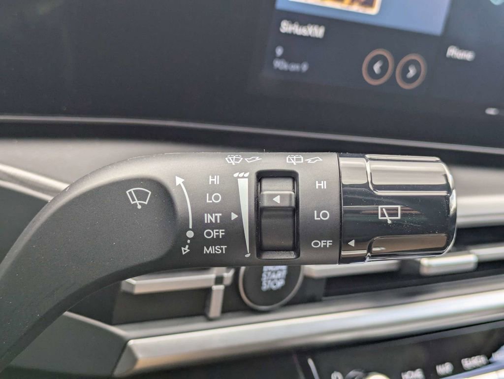 Used 2026 Hyundai Santa Fe SEL image 31