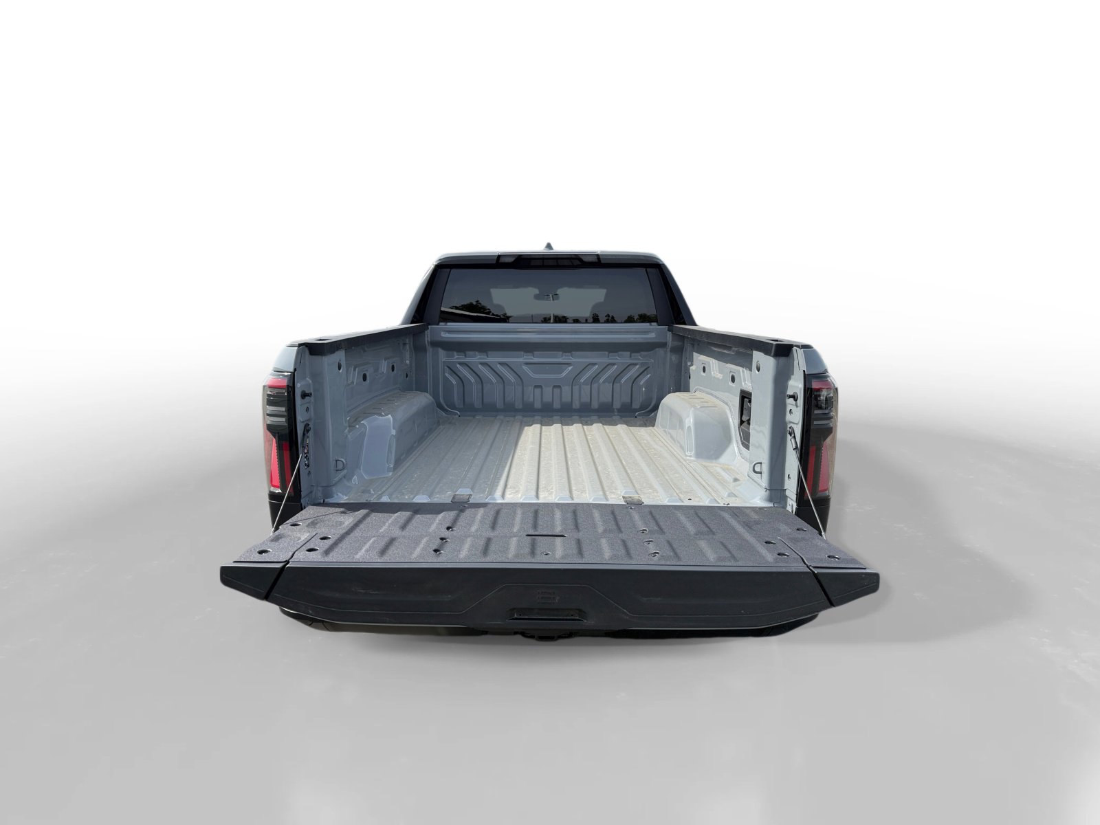 New 2026 GMC Sierra EV Elevation w/ LPO, Elevation Dark Package image 17