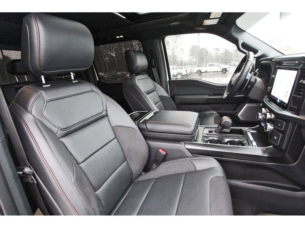 Used 2025 Ford F150 Raptor image 27