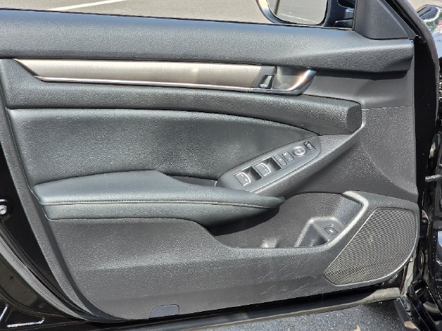 Used 2022 Honda Accord LX image 19