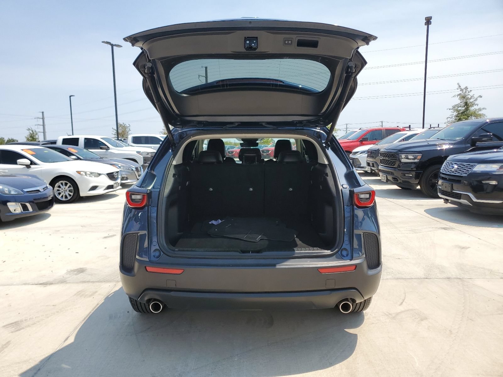 Certified 2025 MAZDA CX-50 AWD 2.5 S w/ Preferred Package image 13