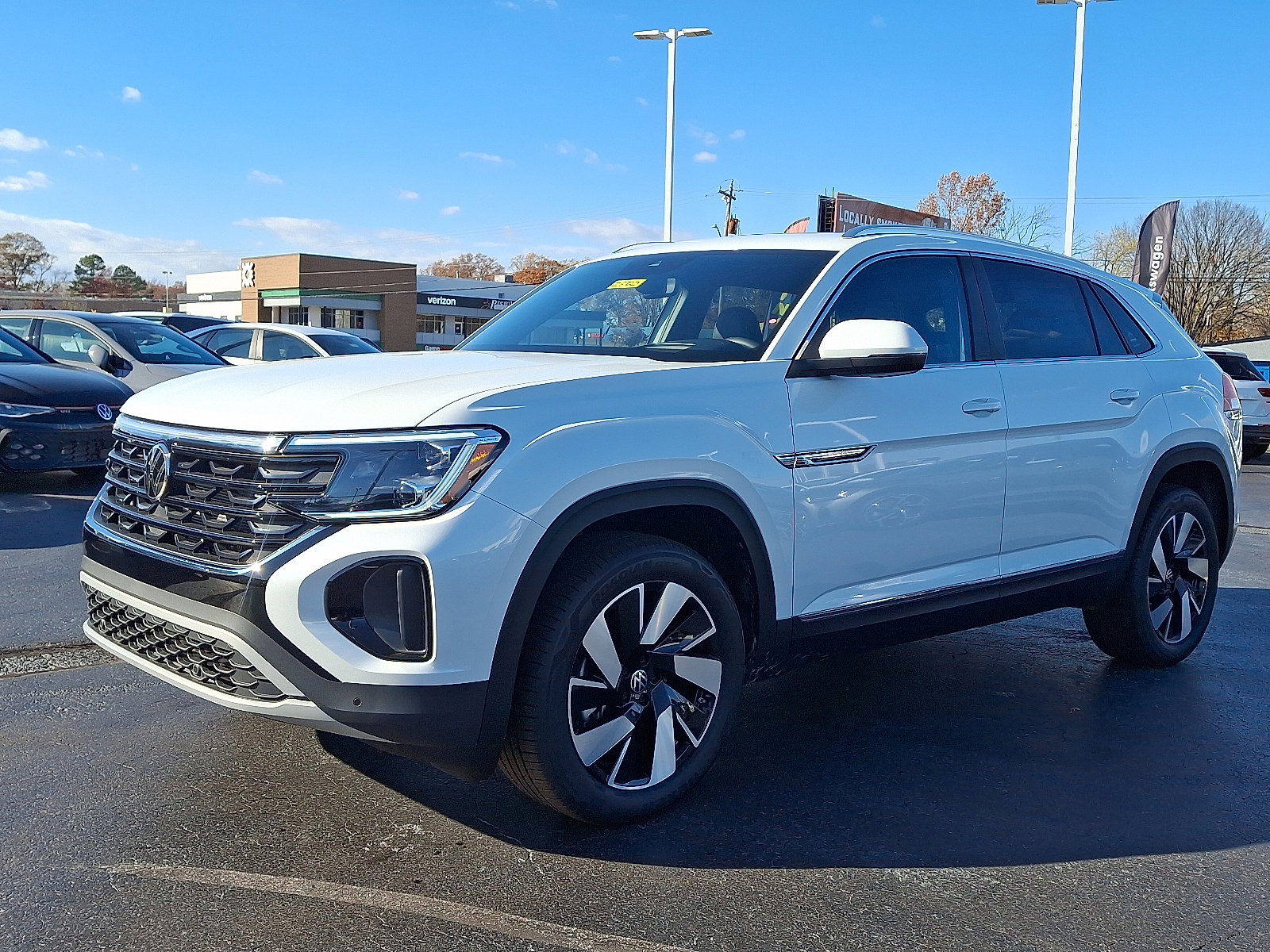 New 2026 Volkswagen Atlas Cross Sport SEL image 2