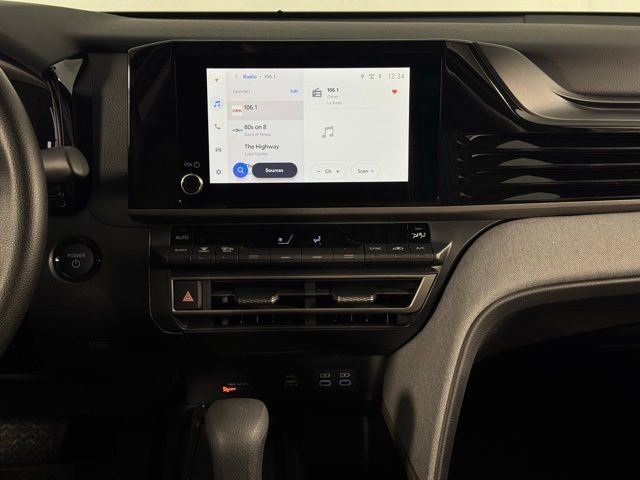 New 2026 Toyota Camry LE image 21