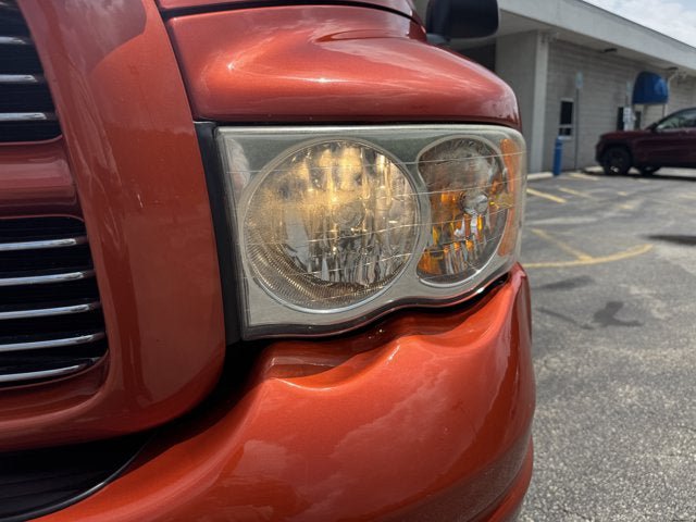 Used 2005 Dodge Ram 1500 Truck SLT w/ Daytona Edition Group AWD/4WD image 9