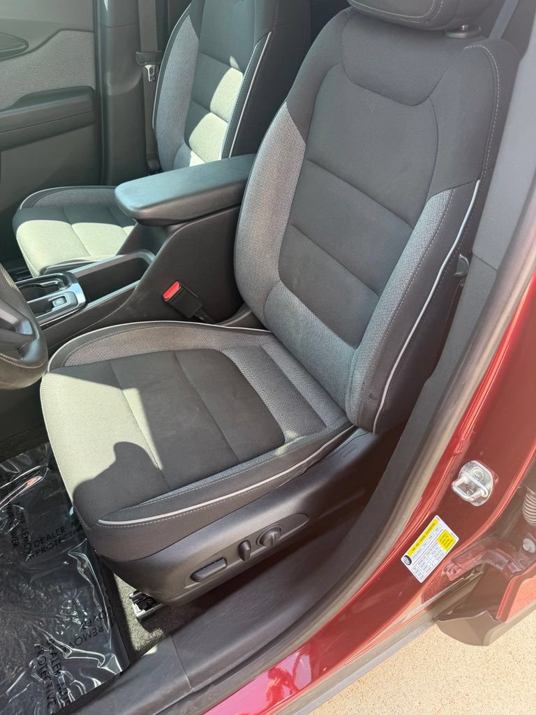 Used 2022 Chevrolet TrailBlazer LT w/ Convenience Package FWD image 16