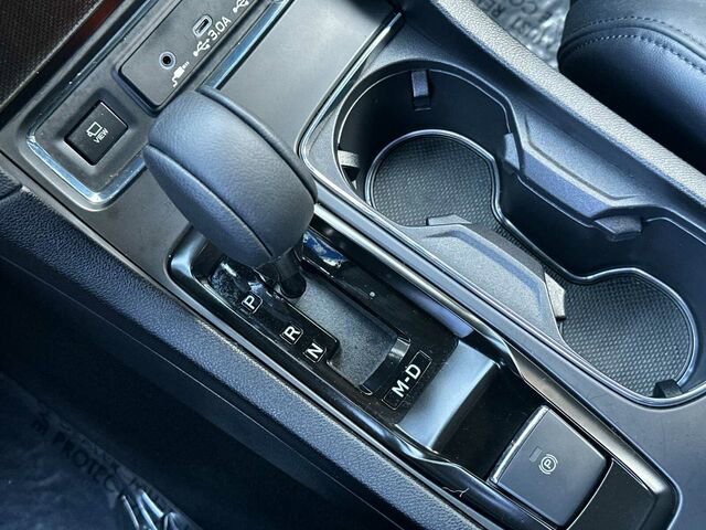 Certified 2025 Subaru Ascent Bronze Edition w/ Onyx Package image 27