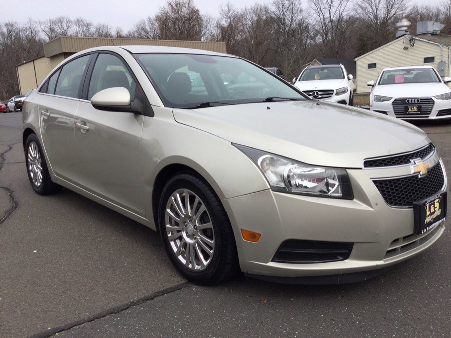 Used 2013 Chevrolet Cruze Eco w/ Enhanced Safety Package image 6