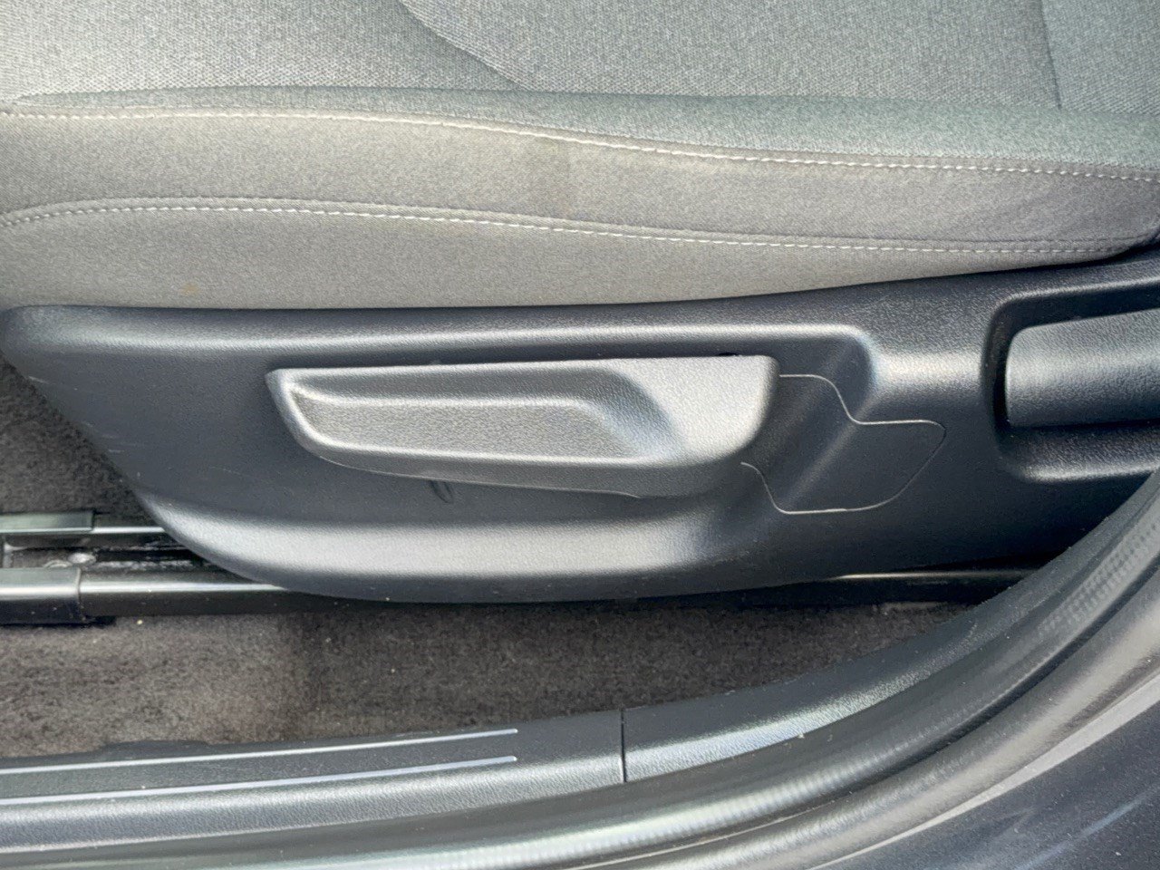 Used 2025 Kia K4 FWD image 16