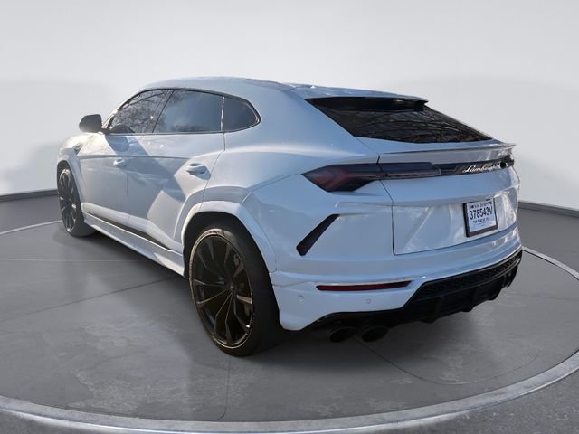 Used 2022 Lamborghini Urus image 6