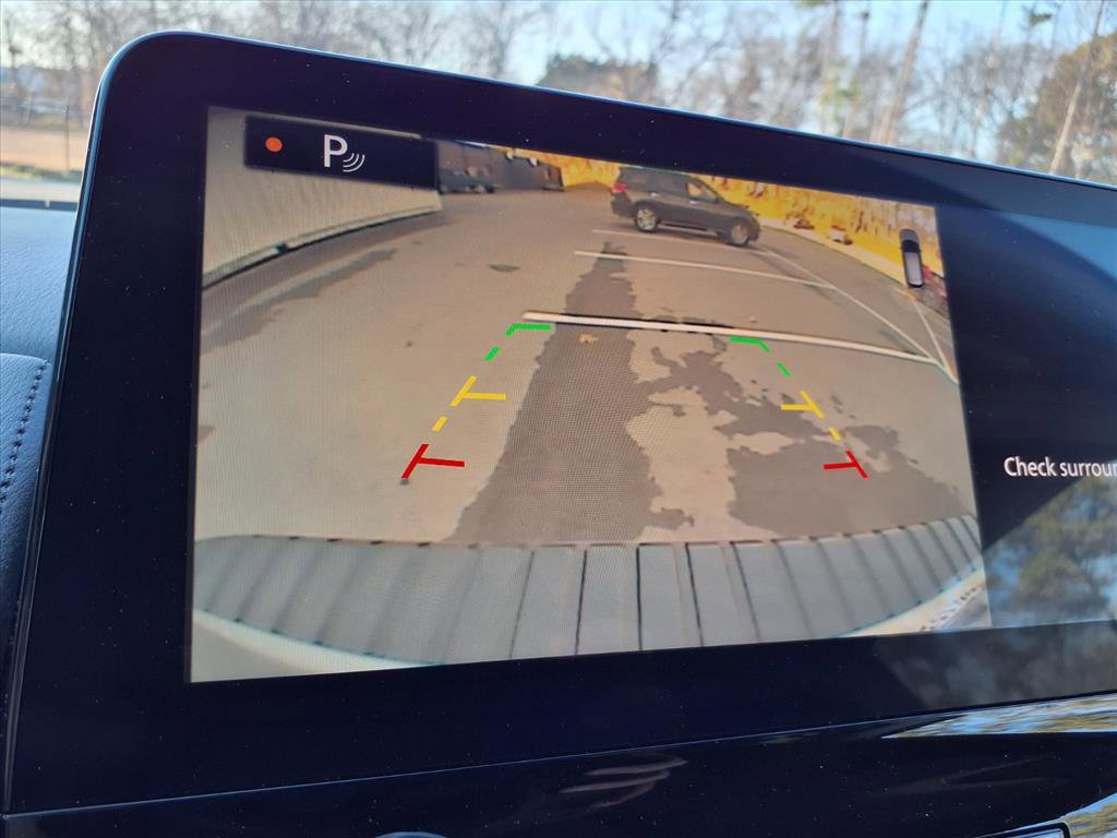 Used 2024 Nissan Armada SV image 21