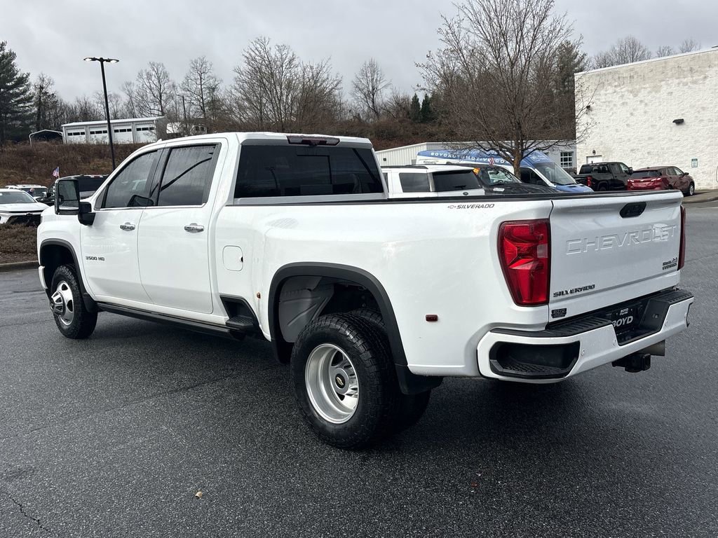 Certified 2021 Chevrolet Silverado 3500 High Country w/ Technology Package image 8
