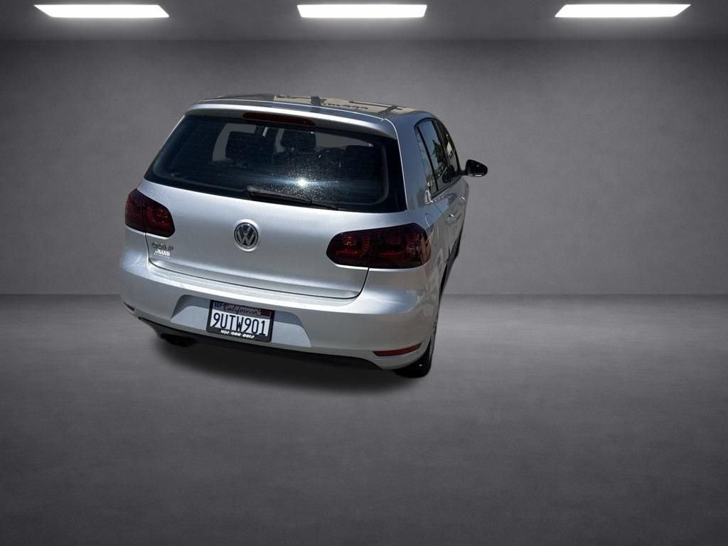 Used 2012 Volkswagen Golf 4-Door FWD image 20