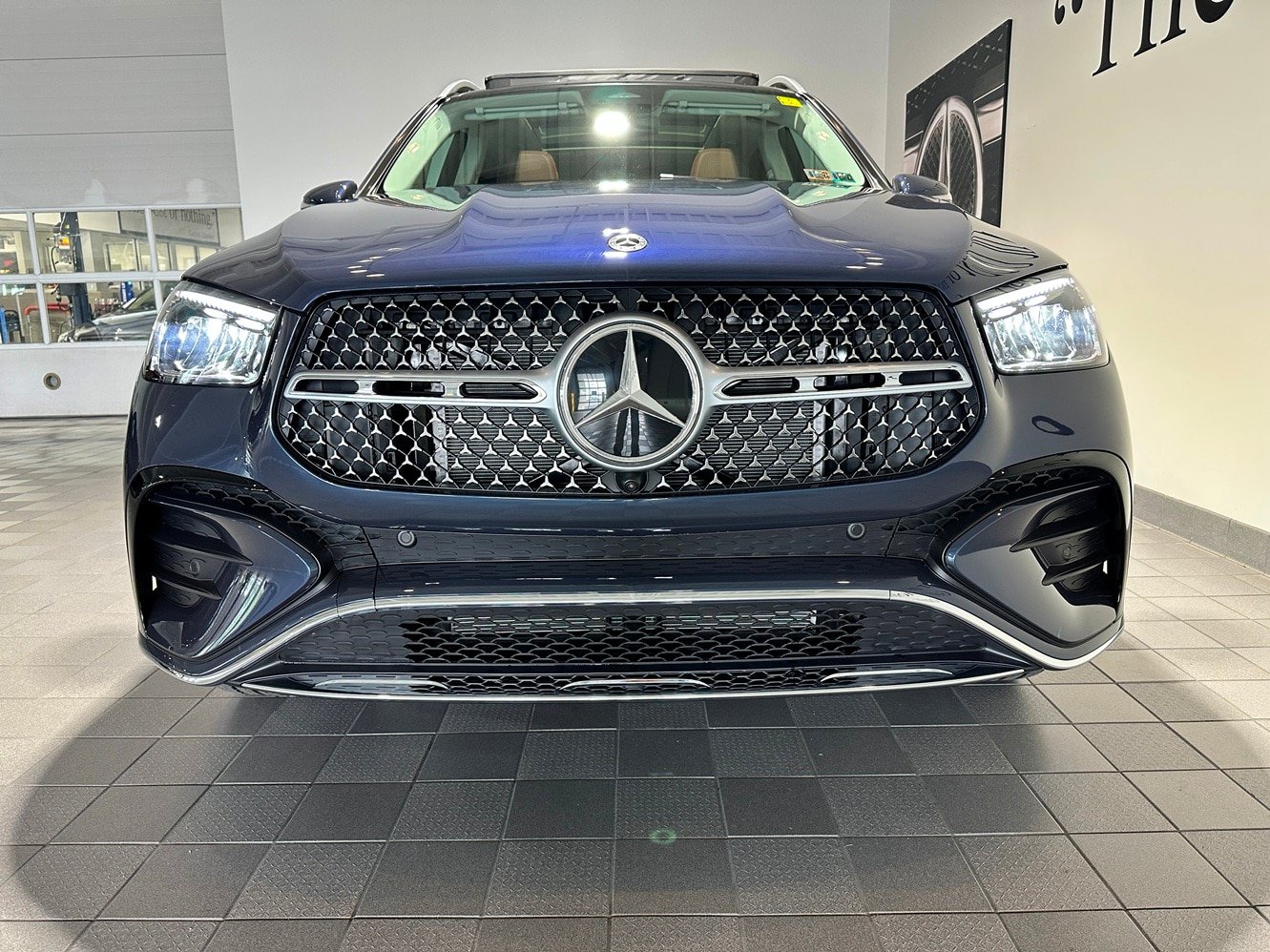 New 2026 Mercedes-Benz GLE 350 4MATIC image 2
