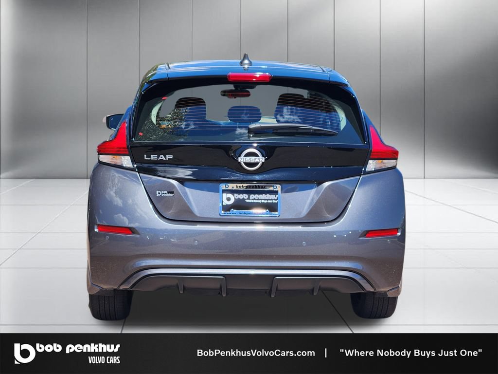Used 2025 Nissan Leaf S FWD image 26