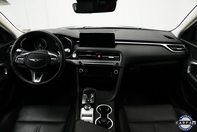 Used 2025 Genesis G70 2.5T image 17