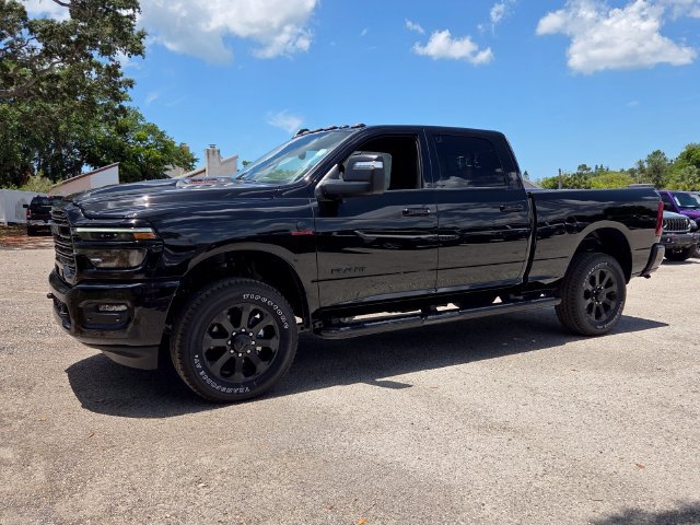 New 2026 RAM 2500 Laramie AWD/4WD image 3