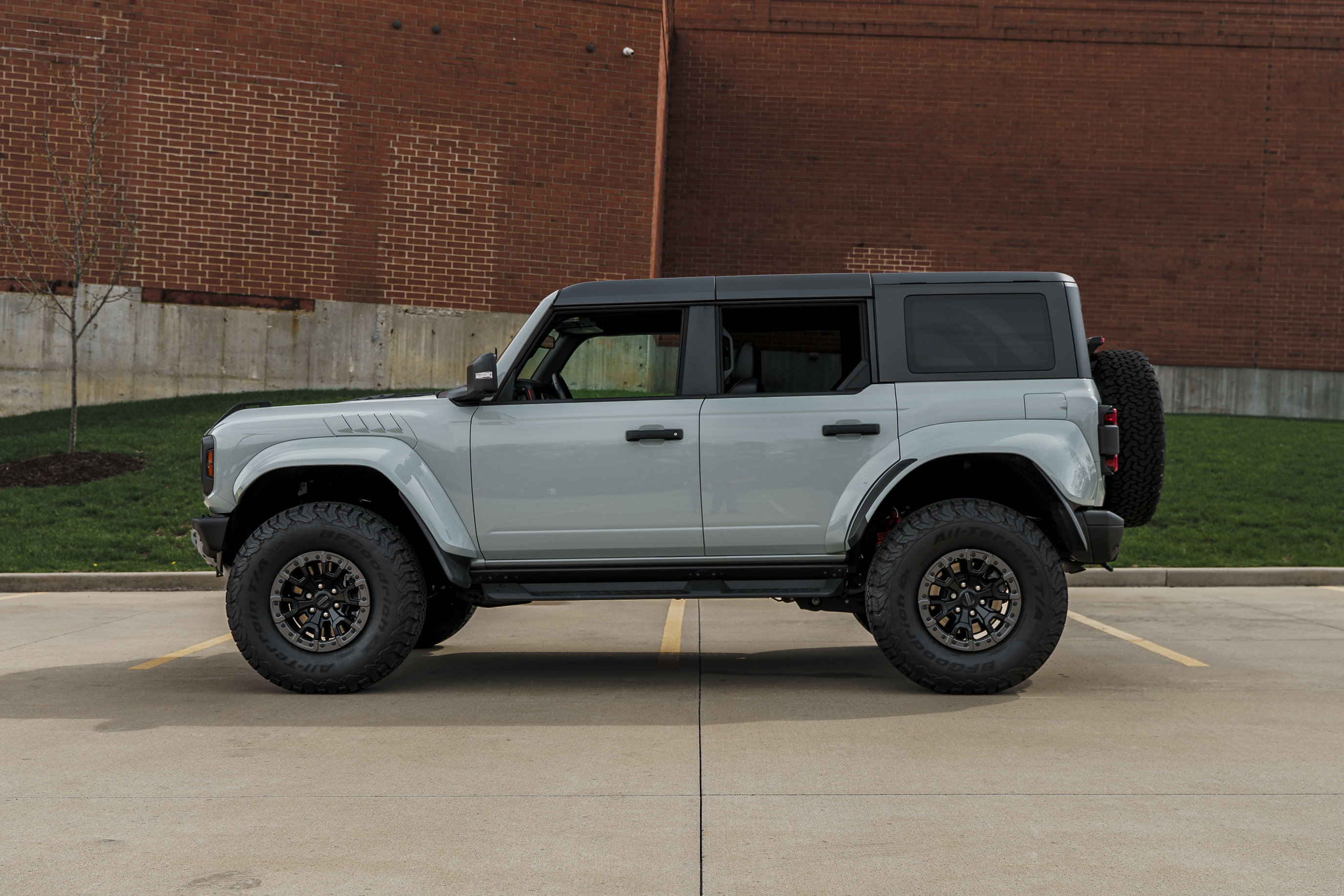 Used 2024 Ford Bronco Raptor image 6
