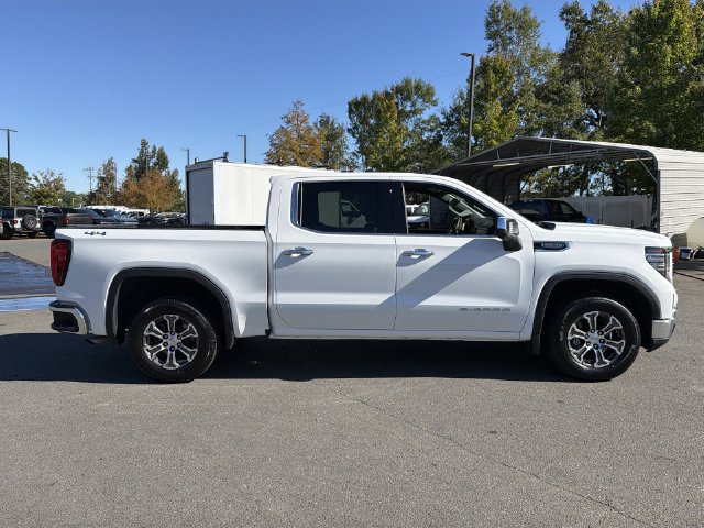 Used 2025 GMC Sierra 1500 SLT AWD/4WD image 13