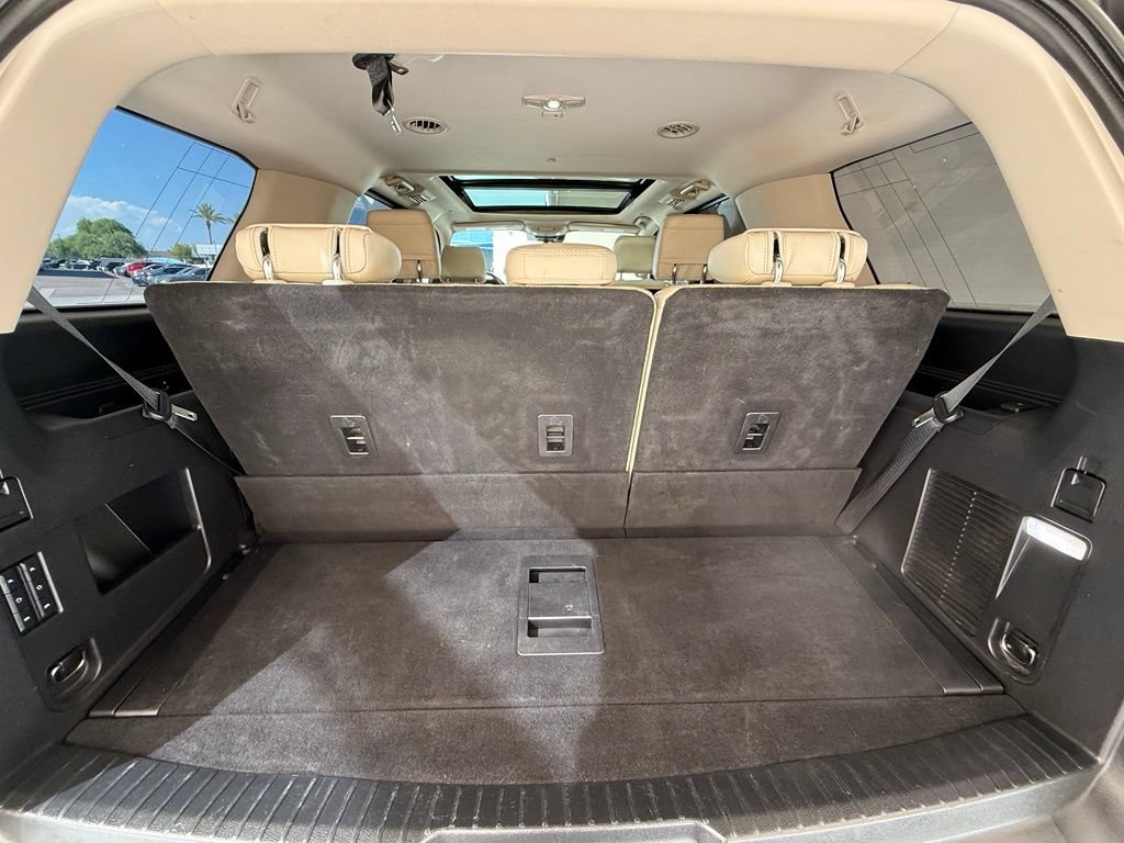 Used 2019 Ford Expedition Platinum RWD image 16