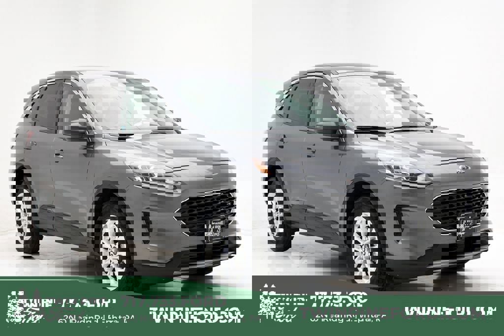 Used 2022 Ford Escape SE w/ Convenience Package