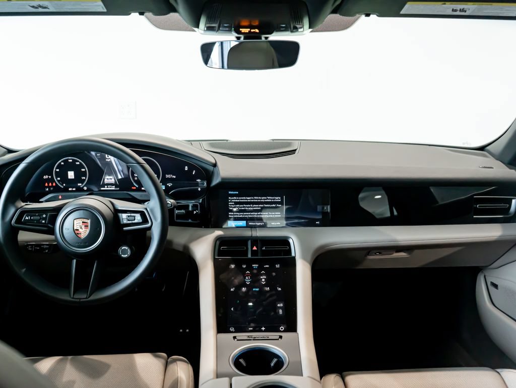Certified 2026 Porsche Taycan AWD/4WD image 19