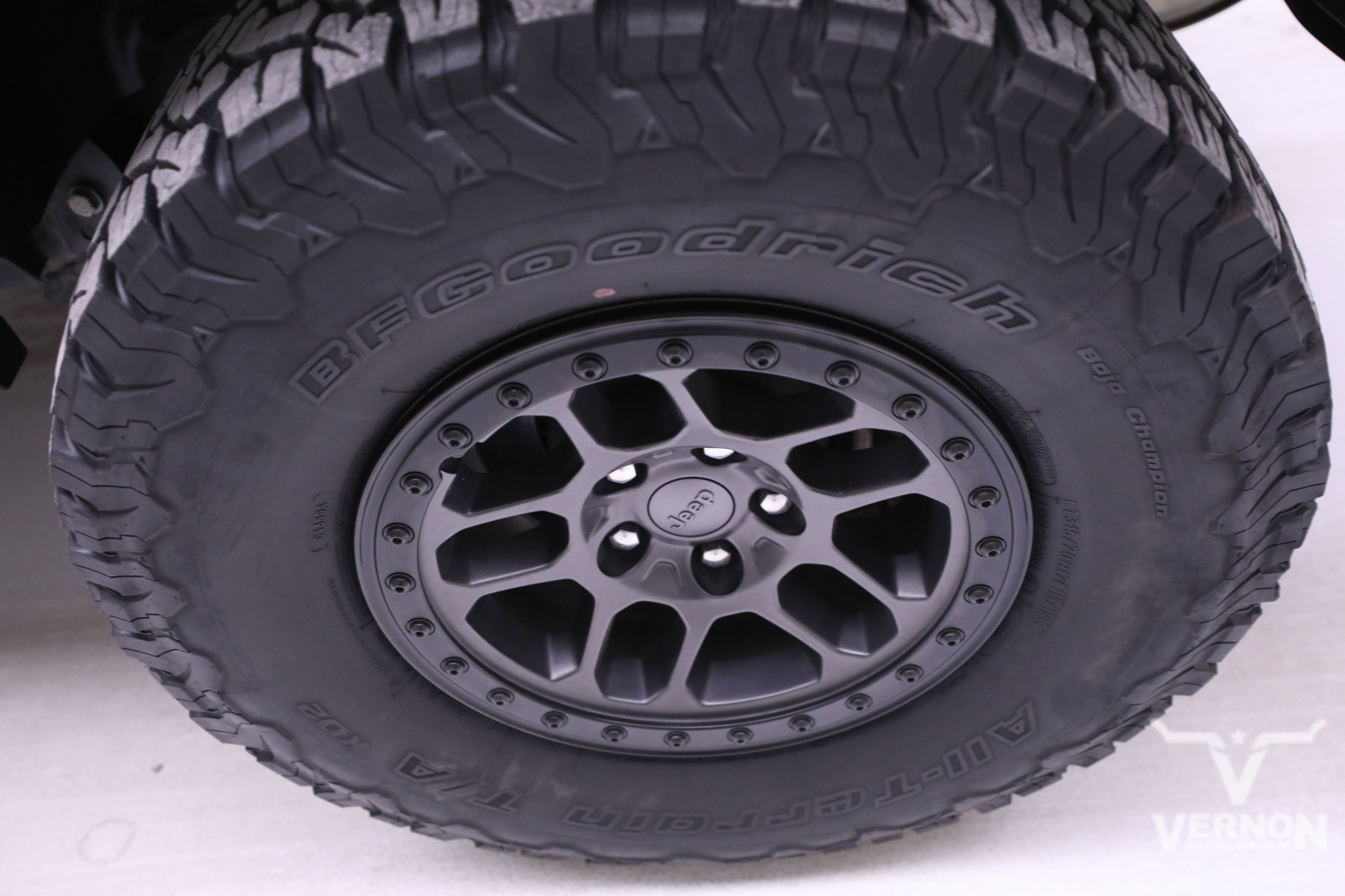 Used 2022 Jeep Wrangler Unlimited Rubicon w/ Xtreme Recon 35" Tire Package image 31